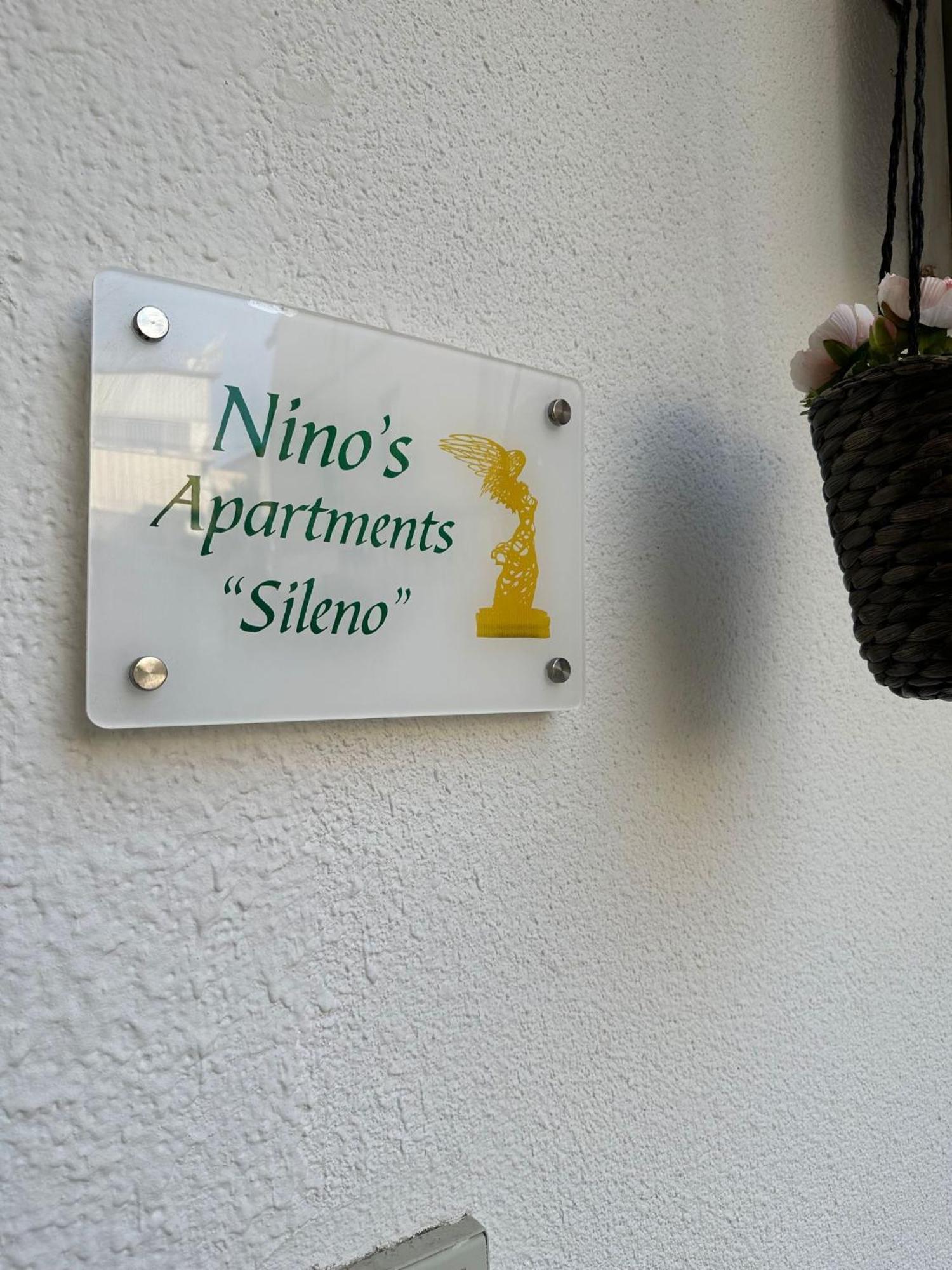 Nino'S Apartments Giardini Naxos Ngoại thất bức ảnh