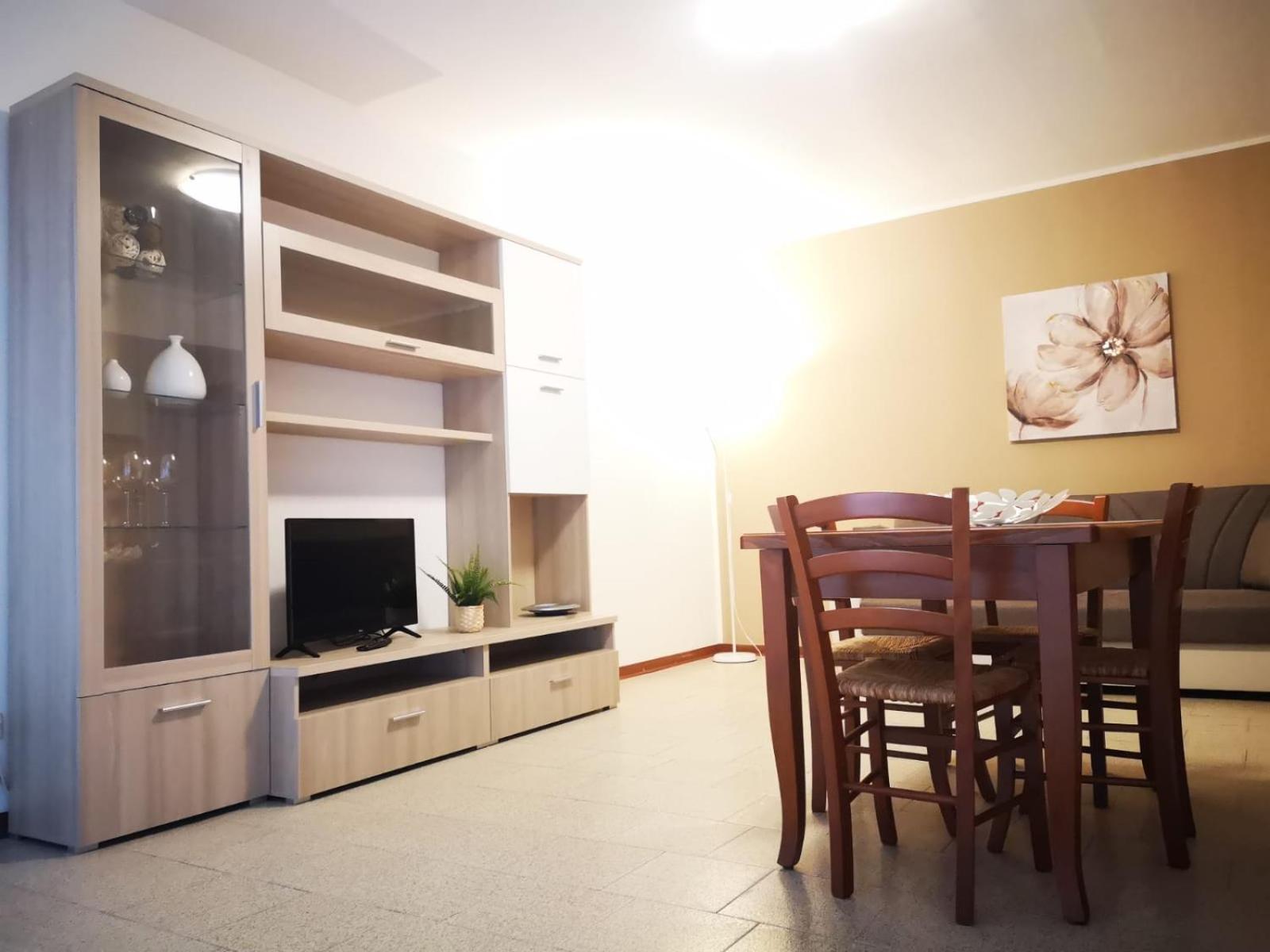 Nino'S Apartments Giardini Naxos Ngoại thất bức ảnh
