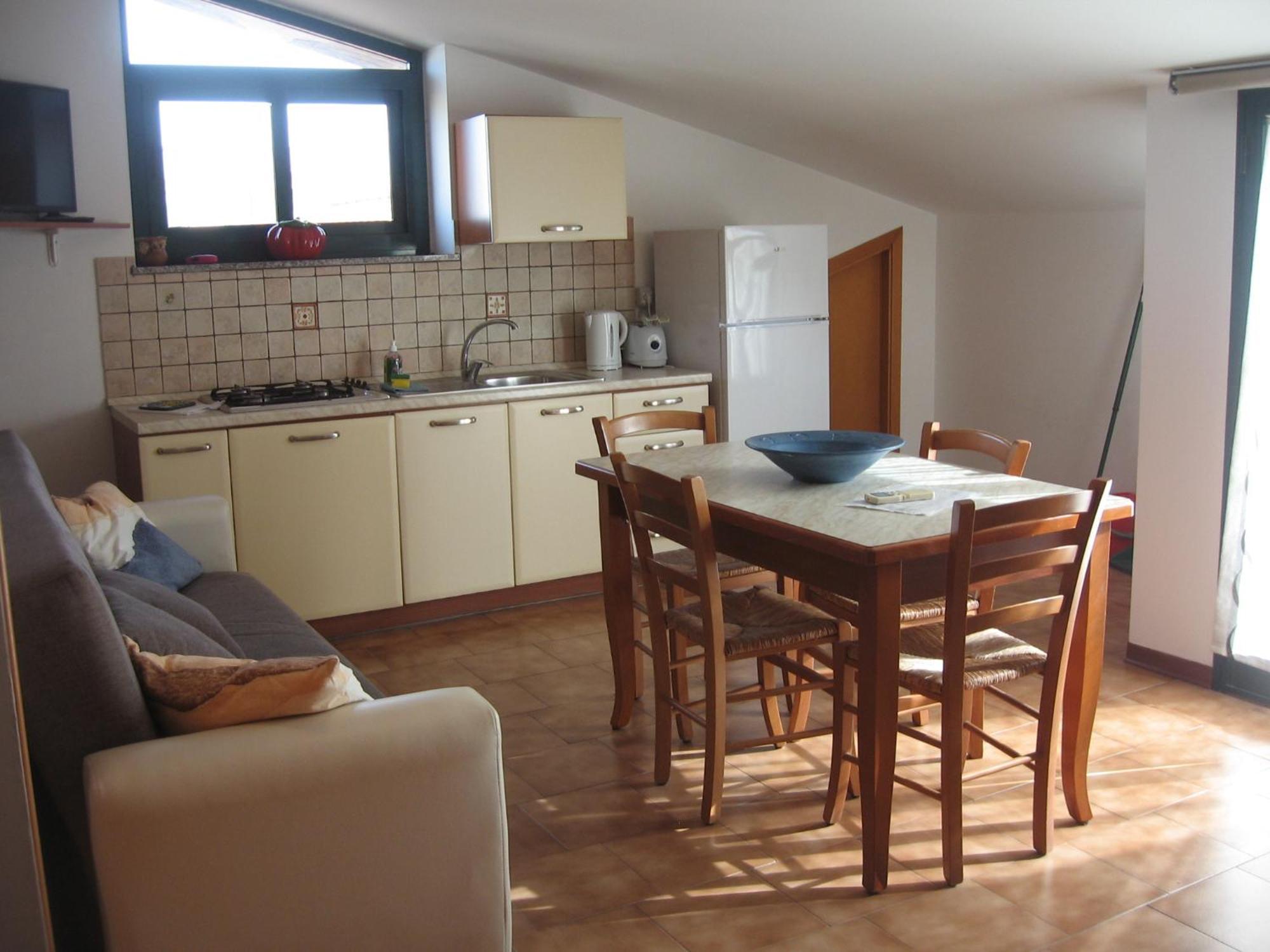 Nino'S Apartments Giardini Naxos Ngoại thất bức ảnh