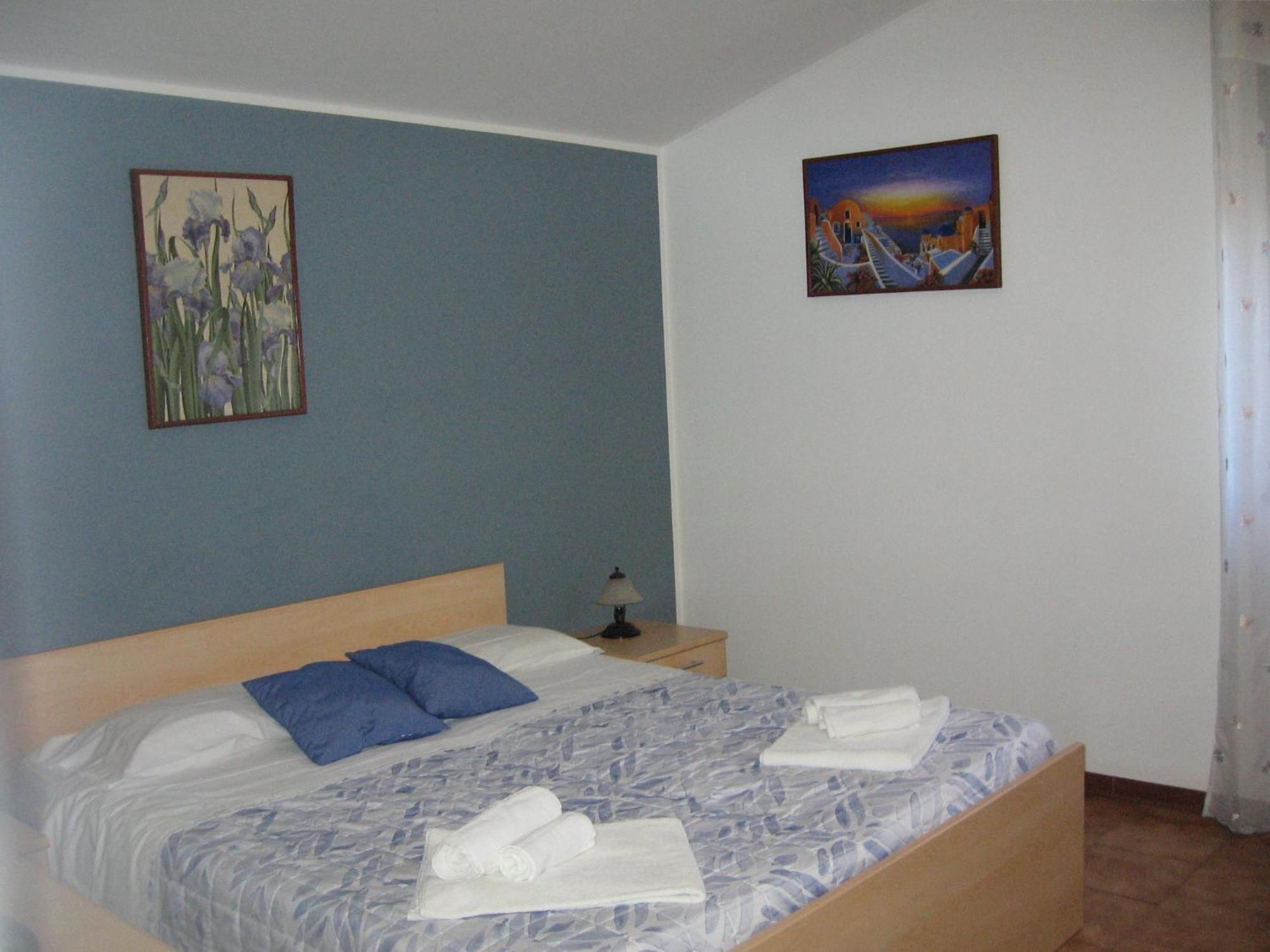 Nino'S Apartments Giardini Naxos Ngoại thất bức ảnh