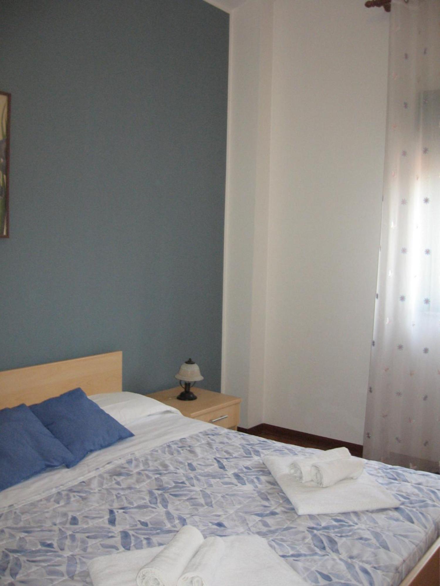 Nino'S Apartments Giardini Naxos Ngoại thất bức ảnh
