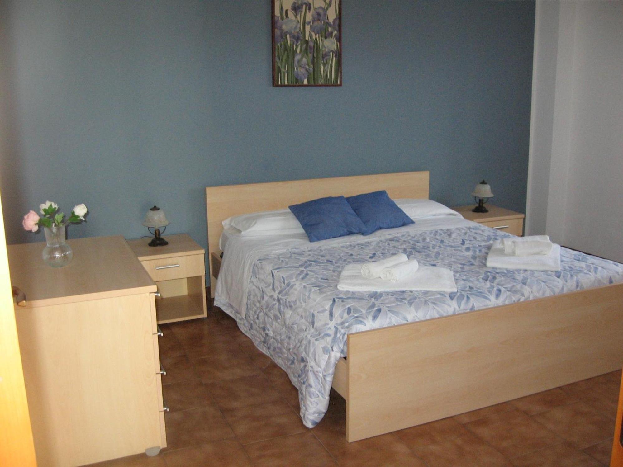 Nino'S Apartments Giardini Naxos Ngoại thất bức ảnh